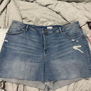 Ava & Viv High rise Jean shorts